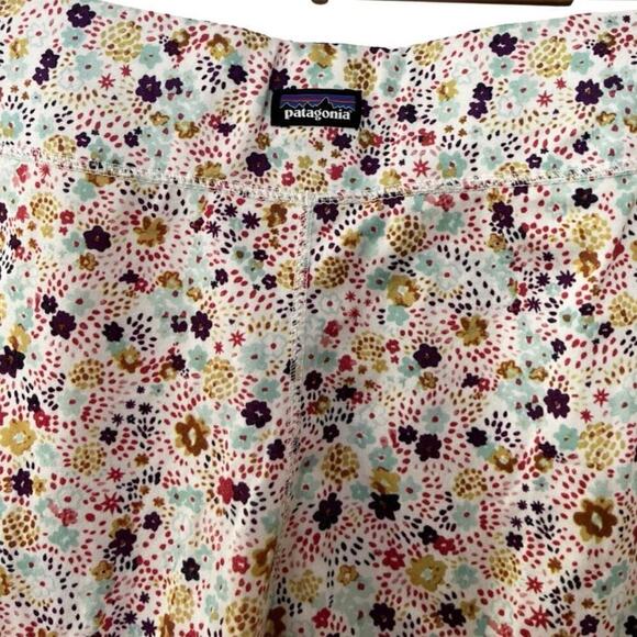 Patagonia Girl’s Floral Capilene Baselayer Leggings Size XXL Outdoor Gorpcore - Picture 2 of 4